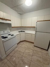 747 NW 13th Ave in Miami, FL - Building Photo - Building Photo