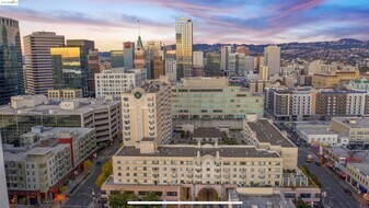 988 Franklin St, Unit 1010 in Oakland, CA - Building Photo