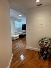 1117 Euclid Ave in Miami Beach, FL - Building Photo - Building Photo