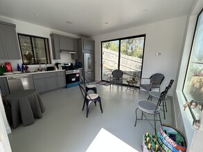 4435 Radium Dr in Los Angeles, CA - Building Photo - Building Photo