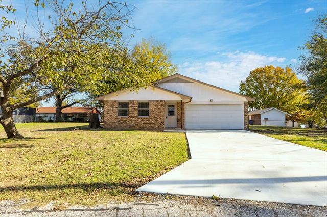 108 Little John St in Gun Barrel City, TX - Foto de edificio