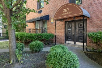267 Linwood Ave in Buffalo, NY - Building Photo - Building Photo