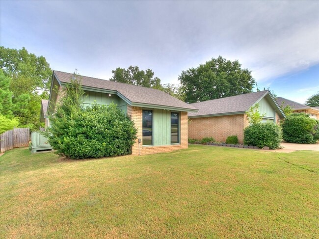 6 Janeway Pl in Shawnee, OK - Building Photo - Building Photo