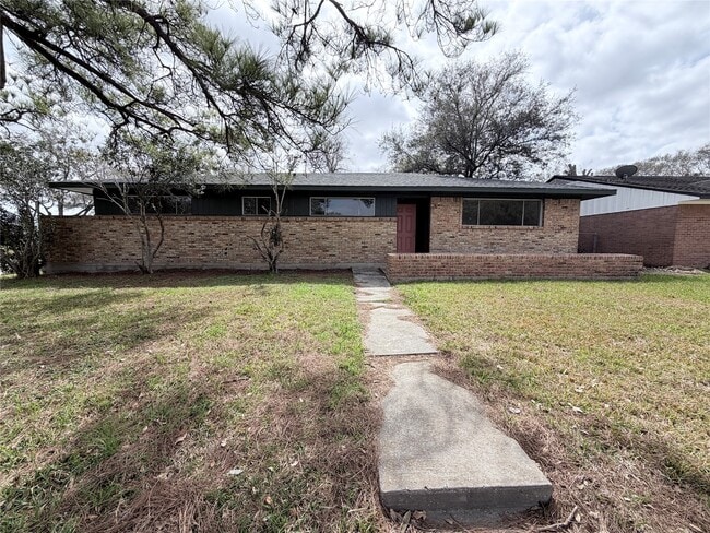 4103 Goulburn Dr in Houston, TX - Building Photo - Building Photo