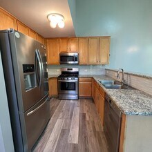 1169 Shorewood Ct in Glendale Heights, IL - Building Photo - Building Photo