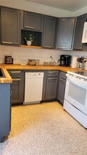 2141 Bay St in Sarasota, FL - Building Photo - Building Photo