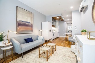 195 Sullivan Place in Brooklyn, NY - Building Photo - Interior Photo