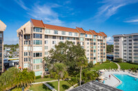 Edgewater Arms in Dunedin, FL - Foto de edificio - Building Photo