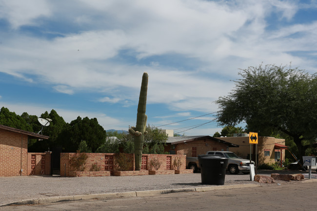 4431 E 3rd St in Tucson, AZ - Foto de edificio - Building Photo