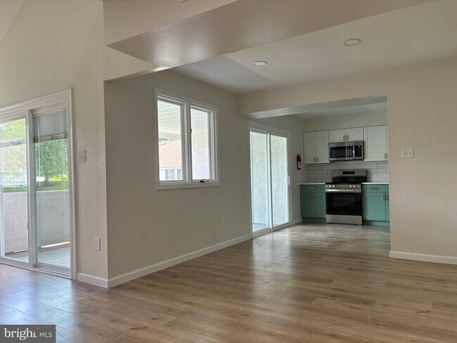 122 Harvest Ln in Phoenixville, PA - Building Photo - Building Photo
