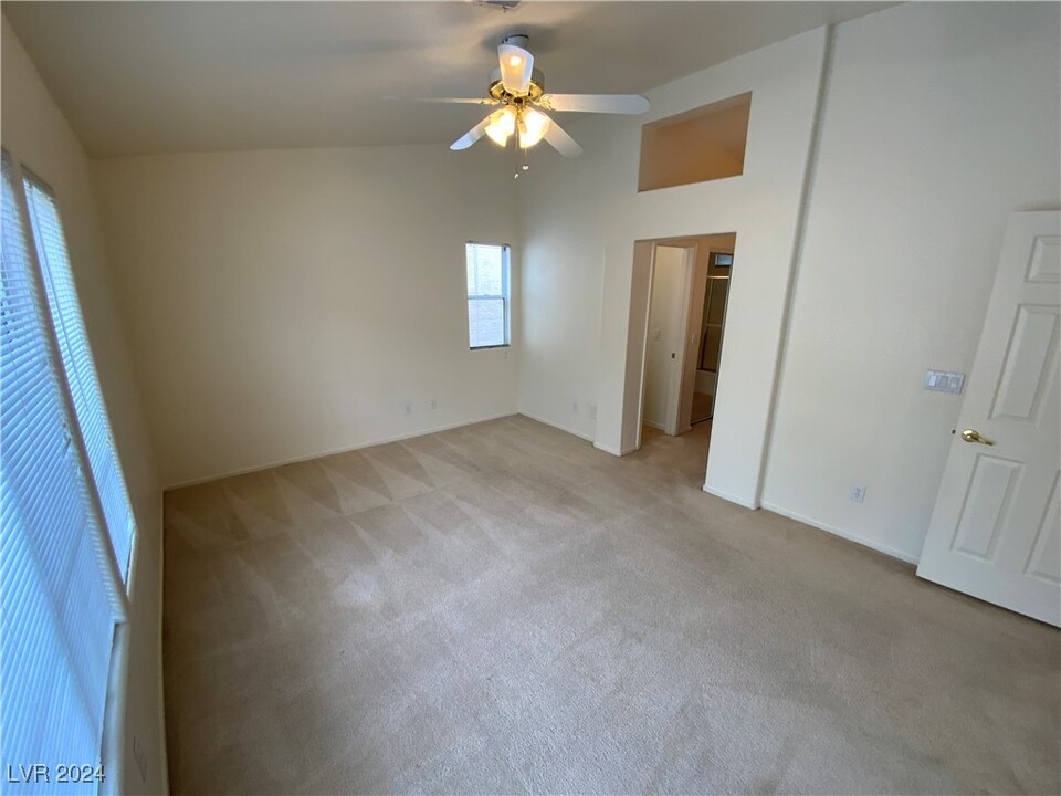 6848 Sweet Pecan St in Las Vegas, NV - Building Photo