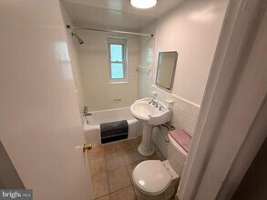 618 Notabene Dr-Unit -1 in Alexandria, VA - Building Photo - Building Photo