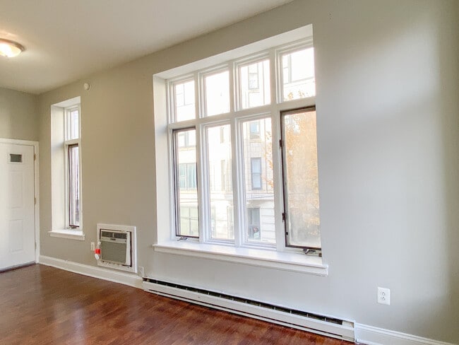 1137 Spruce St in Philadelphia, PA - Building Photo - Building Photo