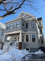 51 Glendale St, Unit #1 in Everett, MA - Building Photo