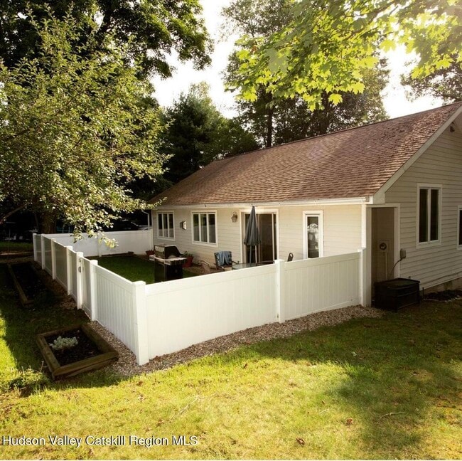 property at 419 SW Colony Rd