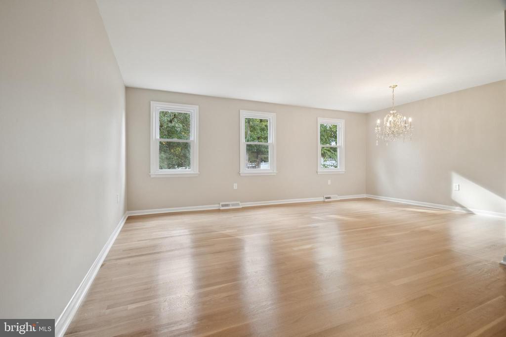 2707 Lackawanna St in Adelphi, MD - Building Photo