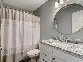 3804 Wayfarer Dr in Greensboro, NC - Building Photo - Building Photo