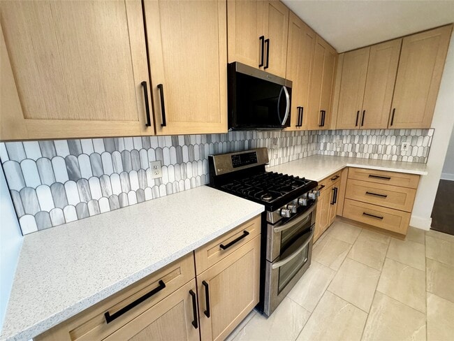 property at 19622 Sasquatch Dr