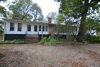 10 Riverview St, Unit #6 in North Aurora, IL - Building Photo - Building Photo