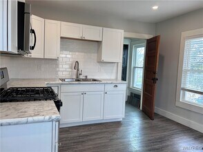 610 Schuyler St in Syracuse, NY - Building Photo - Building Photo