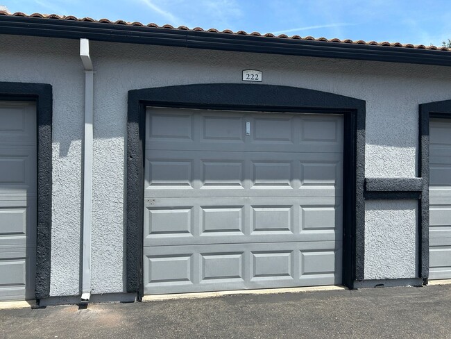 property at 5201 Laguna Oaks Dr