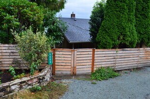 9803 Rainier Ave S in Seattle, WA - Building Photo