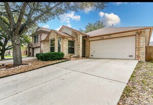 9126 Big Bethel Dr in San Antonio, TX - Building Photo