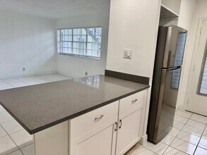 1431 S 14th Ave, Unit 104 in Hollywood, FL - Building Photo - Building Photo
