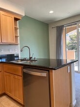 606 Almaden Walk Loop in San Jose, CA - Building Photo - Building Photo