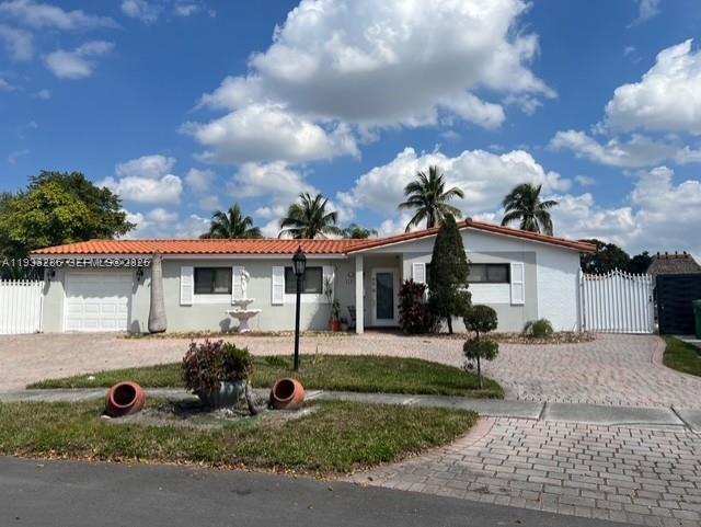 17841 NW 84th Ct in Hialeah, FL - Building Photo