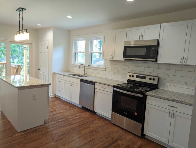 435 Chevelle Ln, Unit A in Decatur, GA - Building Photo - Building Photo