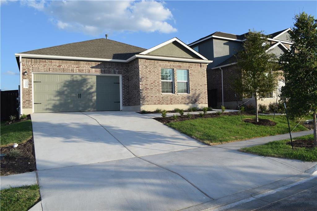 1000 Mallow Rd in Leander, TX - Building Photo