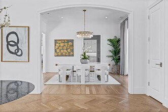 11021 Royalshire Dr in Dallas, TX - Building Photo - Building Photo