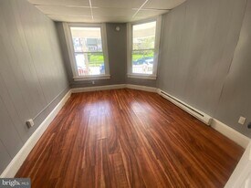 621 Madison Ave in Scranton, PA - Building Photo