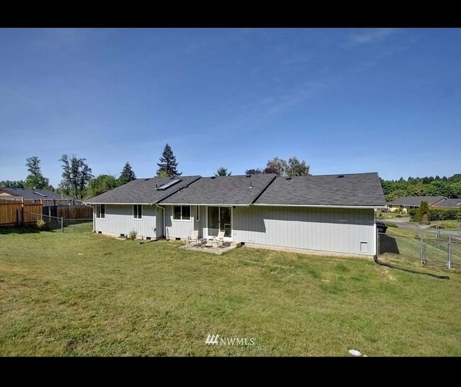 1309 Grass Ct SE in Olympia, WA - Building Photo - Building Photo