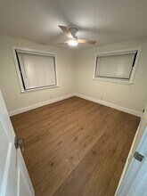 6070 Longchamp Dr in Jacksonville, FL - Building Photo - Building Photo