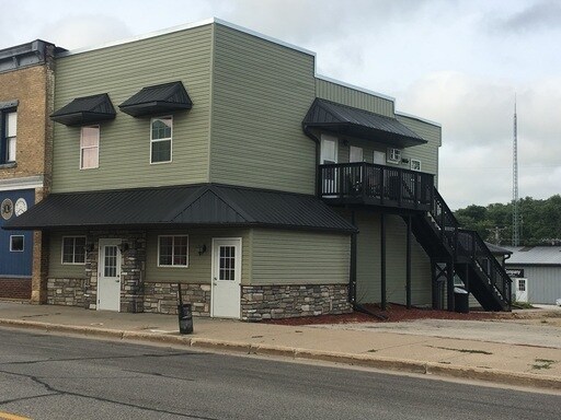 255 1st Ave N in Mazeppa, MN - Building Photo