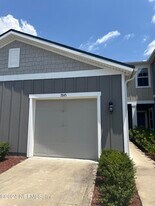 7845 Echo Springs Rd in Jacksonville, FL - Building Photo