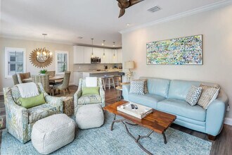 1315 Whitehead St in Key West, FL - Building Photo - Building Photo