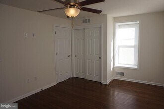 132 Wendover St in Philadelphia, PA - Building Photo - Building Photo