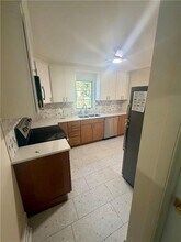 3 Wood Rd in Middletown, RI - Building Photo - Building Photo