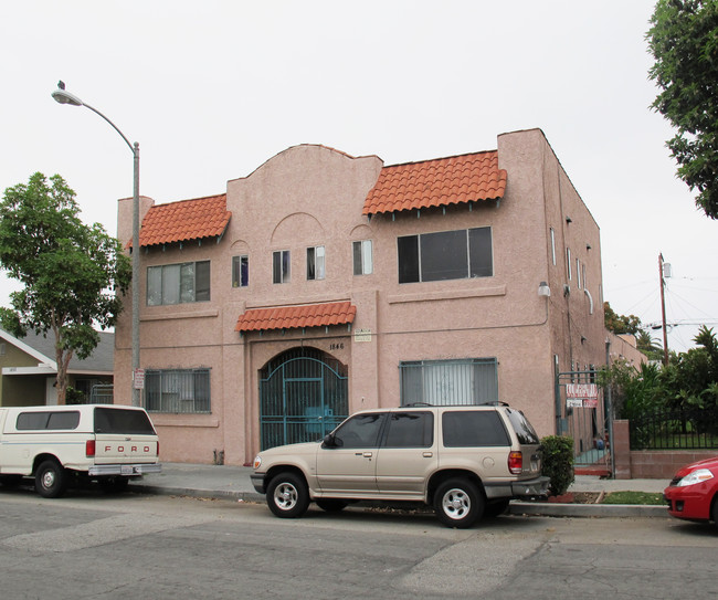 1846 Olive Ave in Long Beach, CA - Foto de edificio - Building Photo