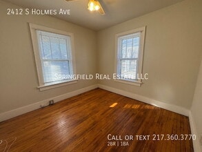 2412 Holmes Ave in Springfield, IL - Building Photo - Building Photo