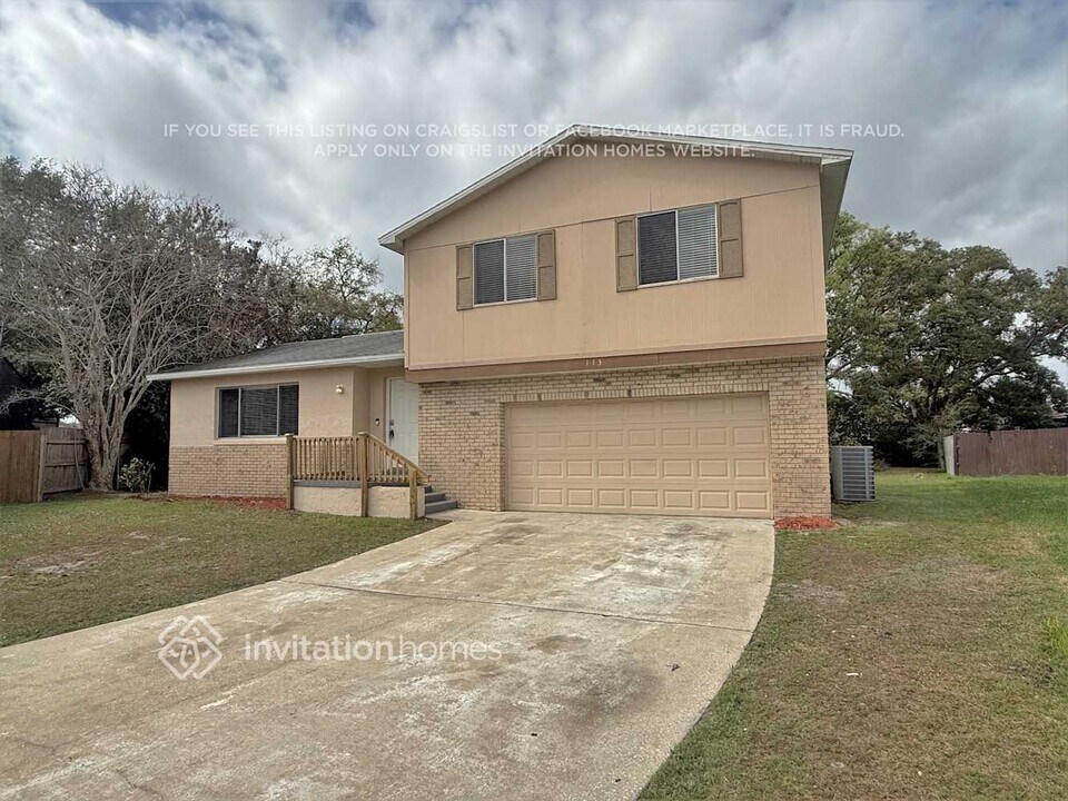 113 Woodfield Ct, Unit 1 in Sanford, FL - Building Photo