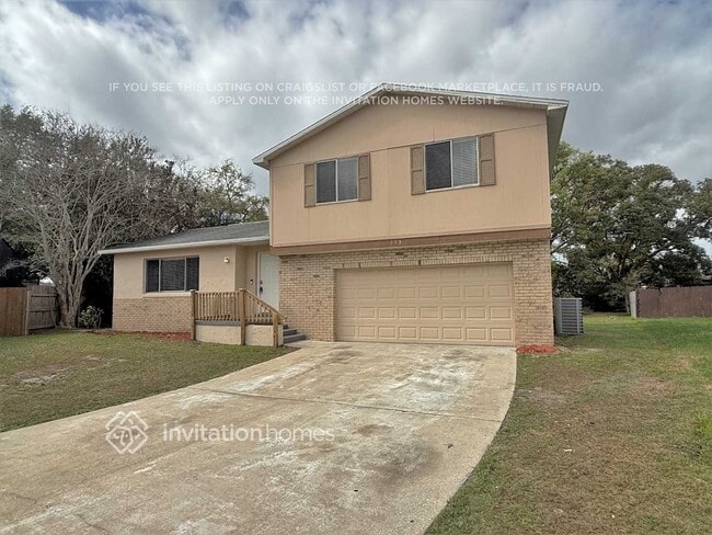 property at 113 Woodfield Ct