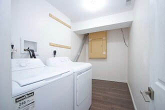 628 Wilson Rd N in Oshawa, ON - Building Photo - Building Photo