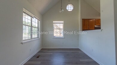 408 N Hickory St in Chattanooga, TN - Foto de edificio - Building Photo