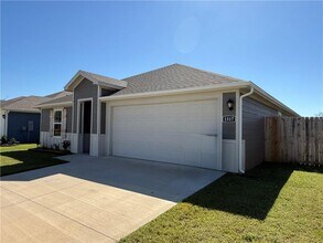 1317 Chavis St in Gentry, AR - Building Photo - Building Photo
