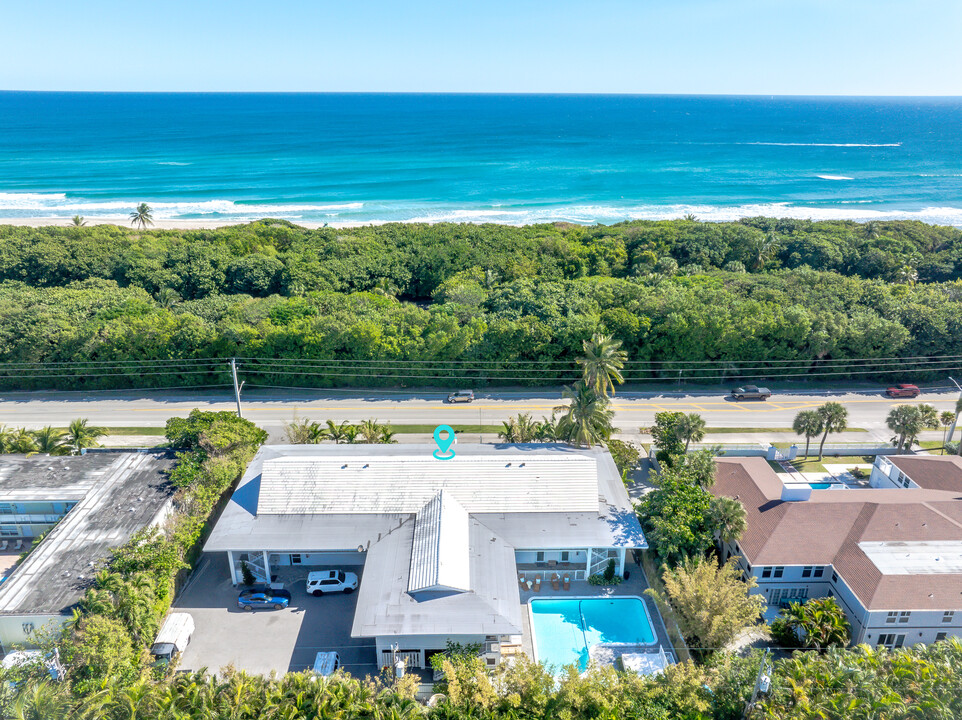 Ocean Villa Apartments in Boca Raton, FL - Foto de edificio