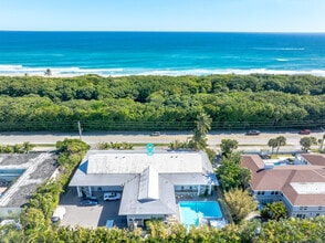 Ocean Villa Apartments in Boca Raton, FL - Building Photo - Building Photo